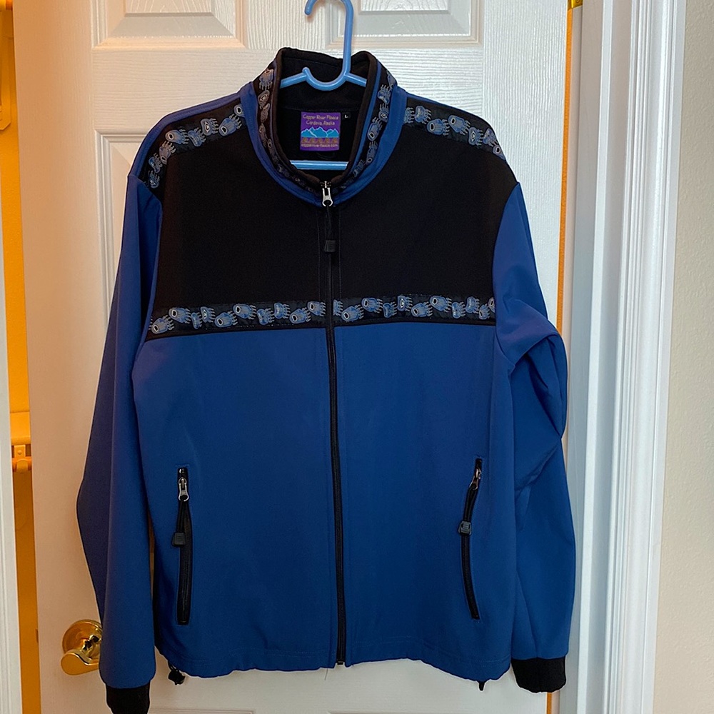Copper River Fleece Jacket size Large in excellent used condition